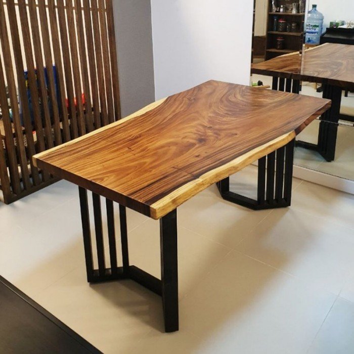 Các loại bàn gỗ chân sắt đẹp